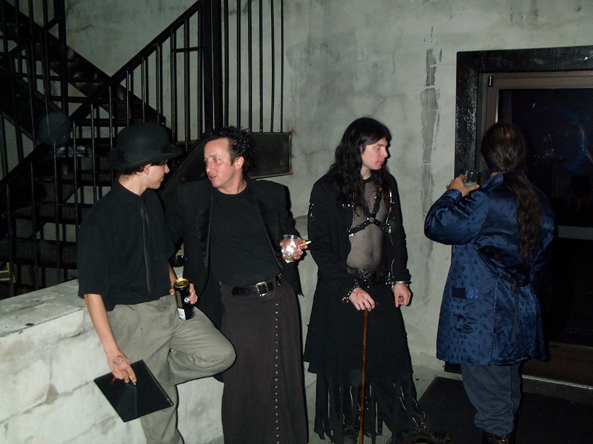 Black Cat, Dark Elf, Karmakaze, and Celticsmith outside
